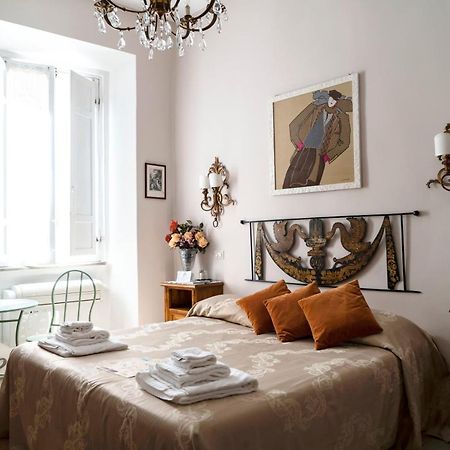 Dante'S Hell B&B โรม ภายนอก รูปภาพ
